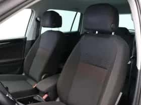 Volkswagen Tiguan (2018) thumbnail 41