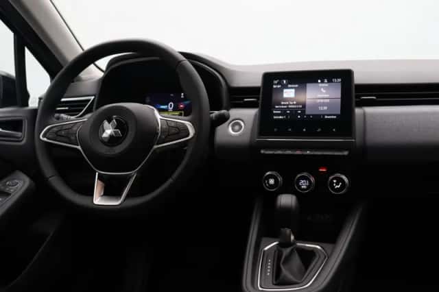 Mitsubishi Colt (2025) thumbnail 4