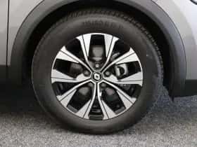 Renault Captur (2023) thumbnail 39