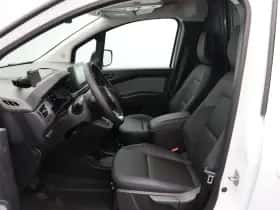 Nissan Townstar (2026) thumbnail 14