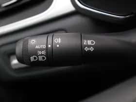 Renault Captur (2024) thumbnail 23