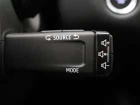 Renault Captur (2024) thumbnail 25