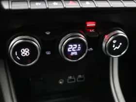Renault Captur (2024) thumbnail 31