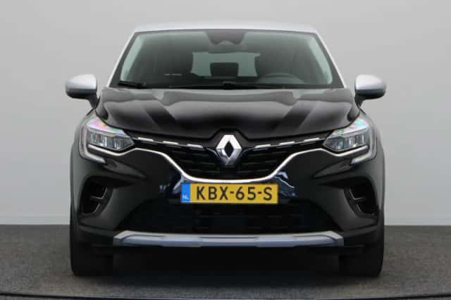 Renault Captur (2024) thumbnail 6