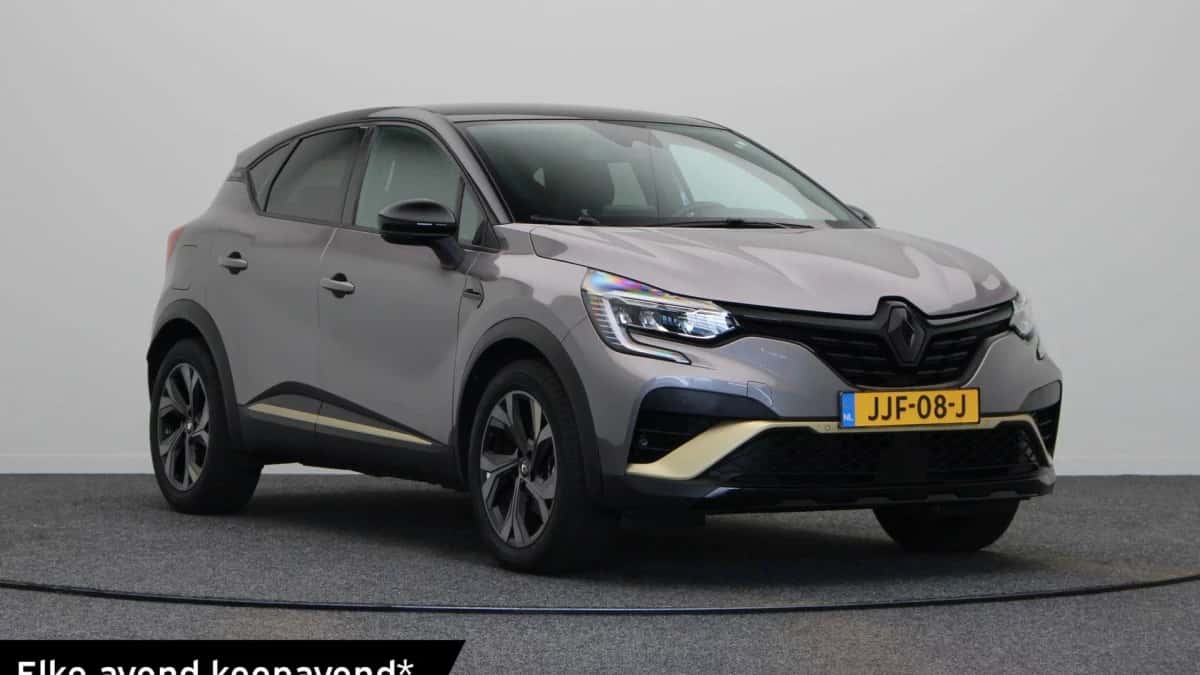 Renault Captur (2023) — foto 1