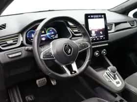 Renault Captur (2023) thumbnail 16