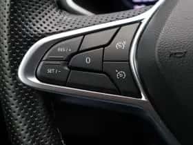 Renault Captur (2023) thumbnail 21