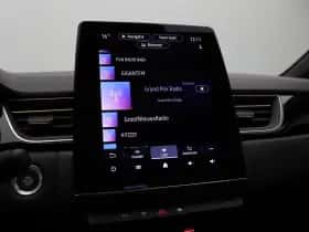 Renault Captur (2023) thumbnail 35