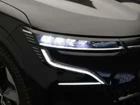Renault Mégane E-Tech (2023) thumbnail 5