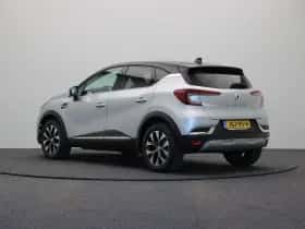 Renault Captur (2024) thumbnail 2