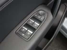 Renault Captur (2024) thumbnail 19