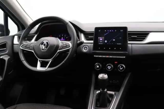 Renault Captur (2024) thumbnail 4