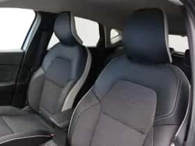 Renault Captur (2024) thumbnail 39