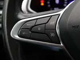 Renault Captur (2020) thumbnail 21