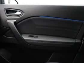 Renault Captur (2025) thumbnail 40