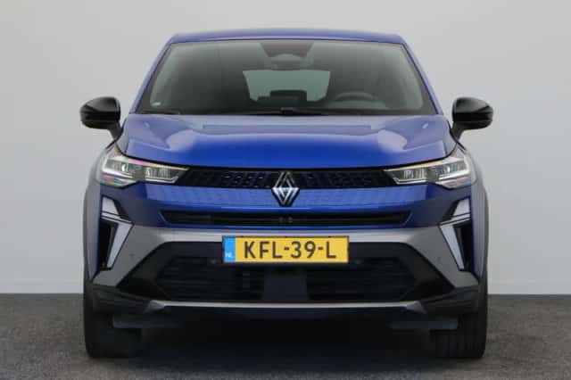 Renault Captur (2025) thumbnail 6