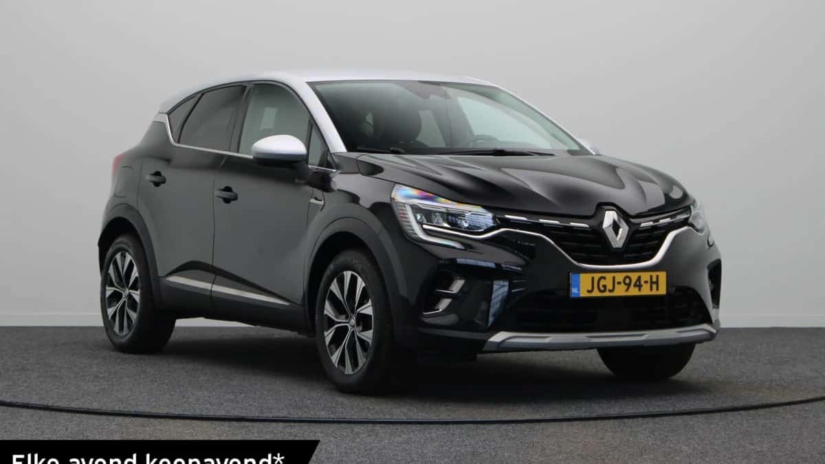 Renault Captur (2024) — foto 1