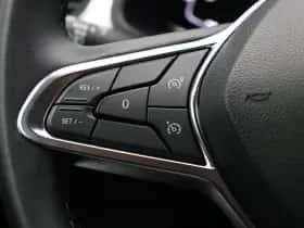 Renault Captur (2024) thumbnail 21