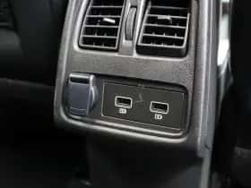 Renault Captur (2024) thumbnail 4