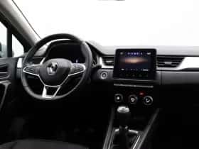 Renault Captur (2024) thumbnail 5