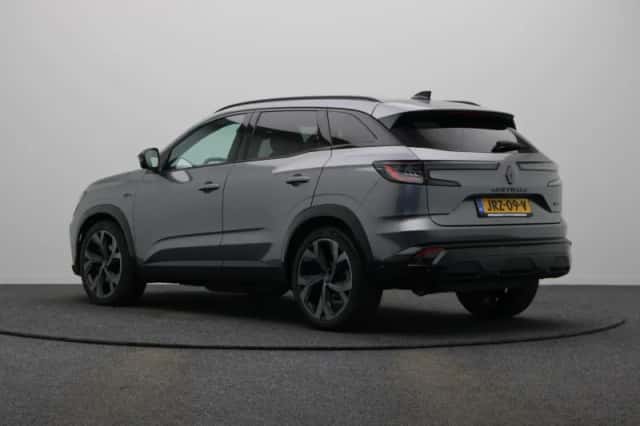 Renault Austral (2024) thumbnail 2