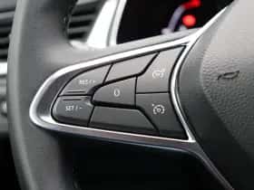 Renault Captur (2022) thumbnail 21
