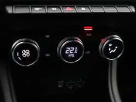 Renault Captur (2022) thumbnail 31
