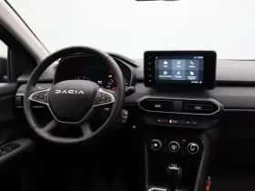Dacia Sandero Stepway (2024) thumbnail 4