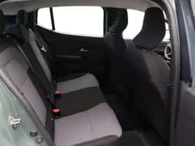 Dacia Sandero Stepway (2024) thumbnail 8