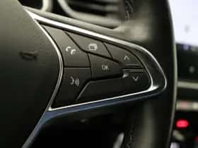 Renault Captur (2022) thumbnail 22