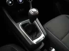 Renault Captur (2024) thumbnail 28
