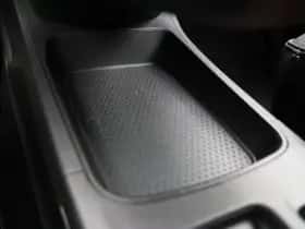 Renault Captur (2024) thumbnail 31