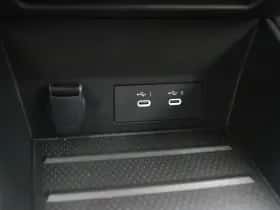 Renault Captur (2024) thumbnail 33