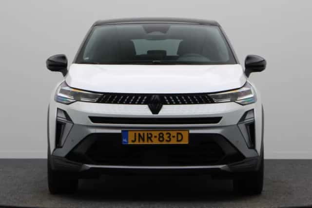 Renault Captur (2024) thumbnail 6