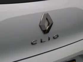 Renault Clio (2021) thumbnail 36