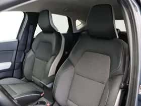 Renault Captur (2020) thumbnail 40