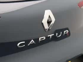 Renault Captur (2020) thumbnail 43