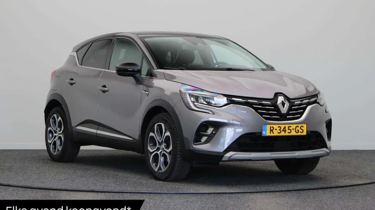 Renault Captur (2022) — foto 1