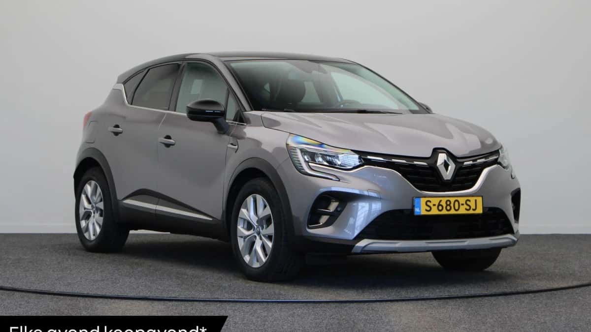 Renault Captur (2021) — foto 1