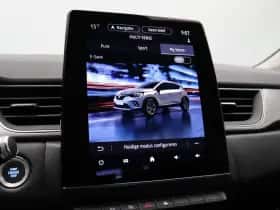 Renault Captur (2021) thumbnail 38