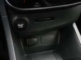 Renault Clio (2018) thumbnail 28