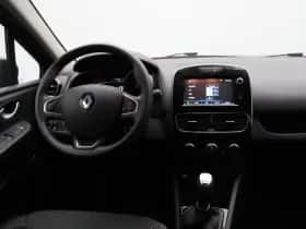Renault Clio (2018) thumbnail 4