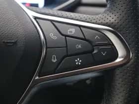 Renault Captur (2024) thumbnail 45