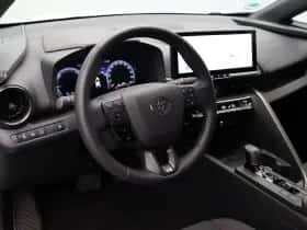 Toyota C-HR (2025) thumbnail 17