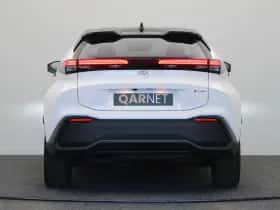 Toyota C-HR (2025) thumbnail 6