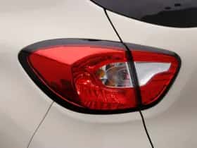 Renault Captur (2017) thumbnail 36