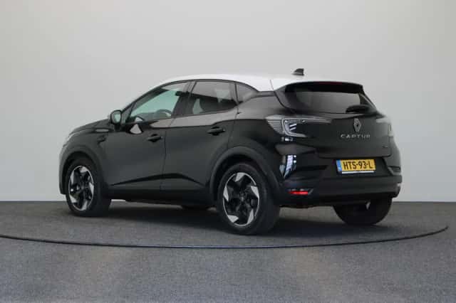 Renault Captur (2025) thumbnail 2