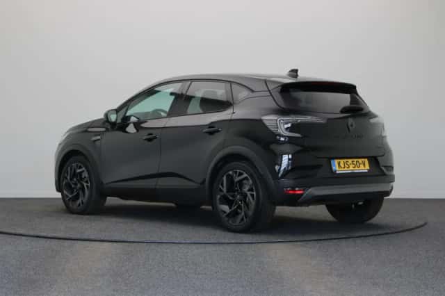 Renault Captur (2025) thumbnail 2