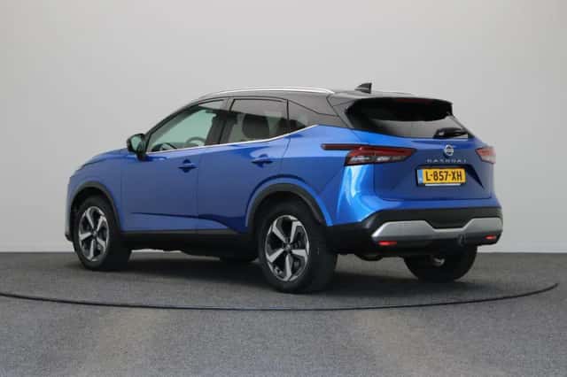 Nissan Qashqai (2021) thumbnail 2