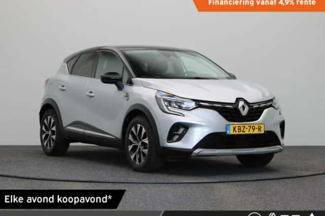 Renault Captur (2024) thumbnail 1
